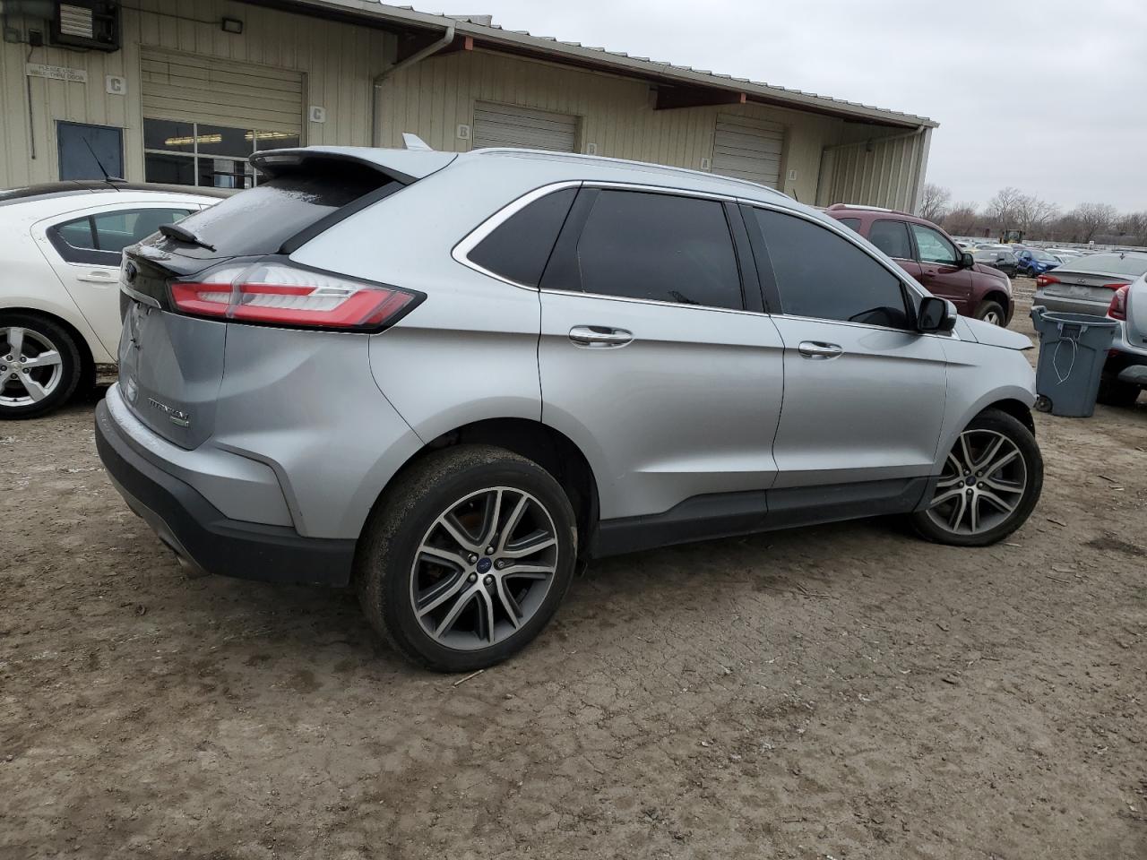 2020 Ford Edge VIN 2FMPK3K96LBA20550 Copart auction photo, front end / rear end damage thumbnail 3