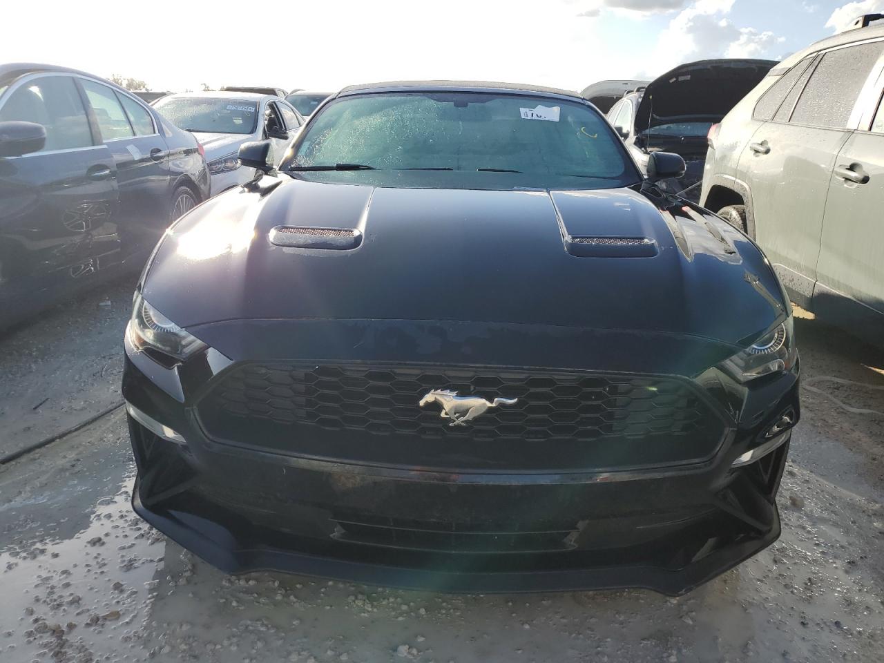 2020 Ford Mustang VIN 1FATP8UH5L5119733 Copart auction photo, water/flood damage thumbnail 5