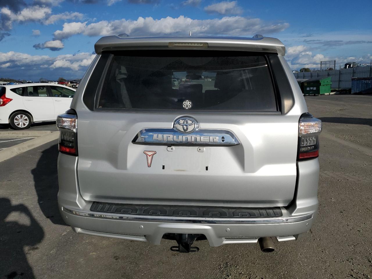 2018 Toyota 4Runner VIN JTEBU5JR5J5608460 Copart auction photo, side damage thumbnail 6