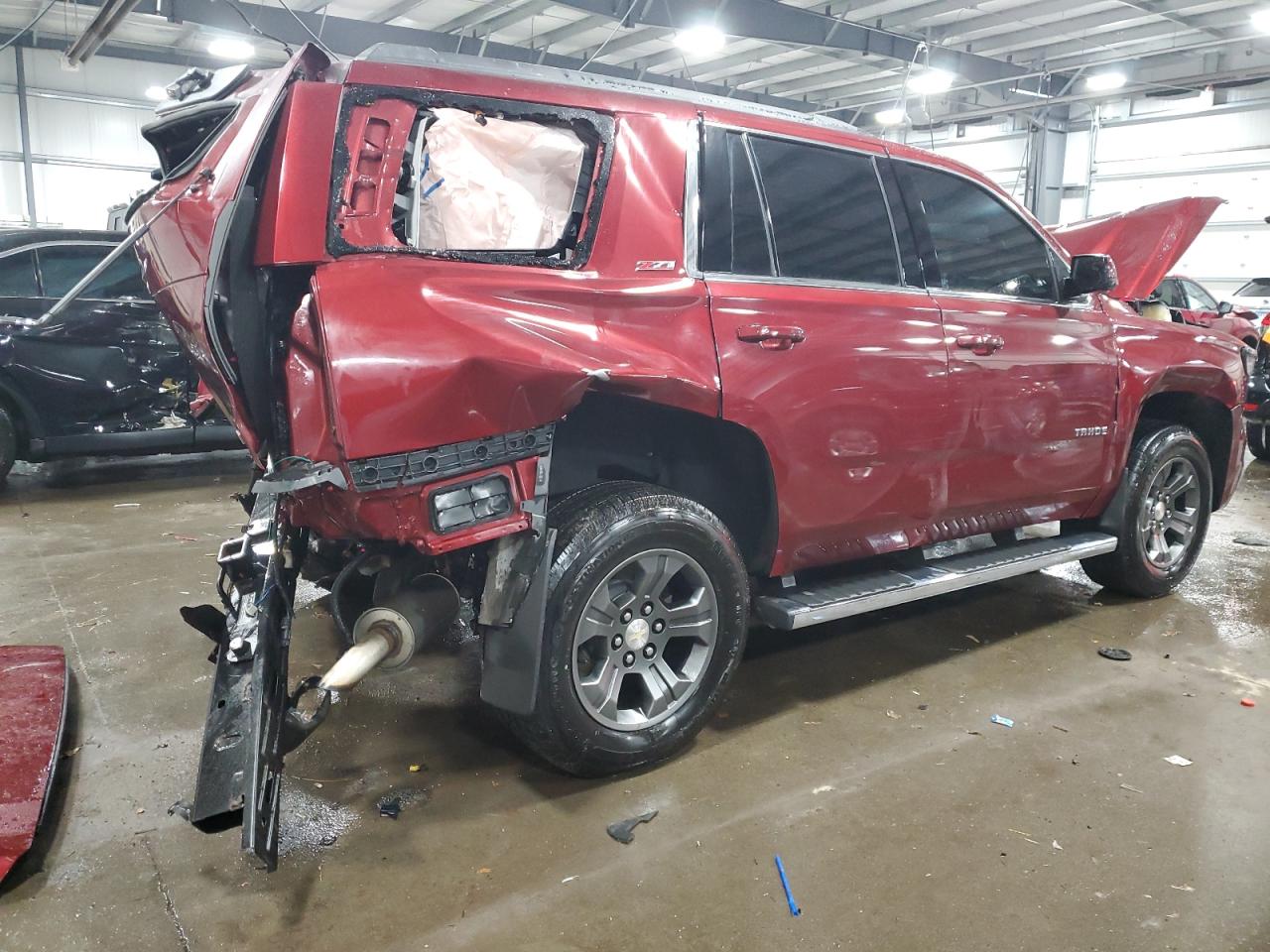 2016 Chevrolet Tahoe VIN 1GNSKBKC2GR332010 Copart auction photo, front end / rear end damage thumbnail 3