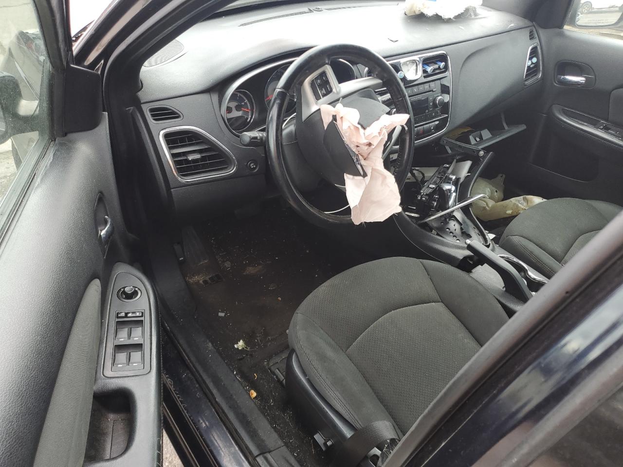 2012 Chrysler 200 VIN 1C3CCBBG2CN106259 Copart auction photo, front end / side damage thumbnail 8