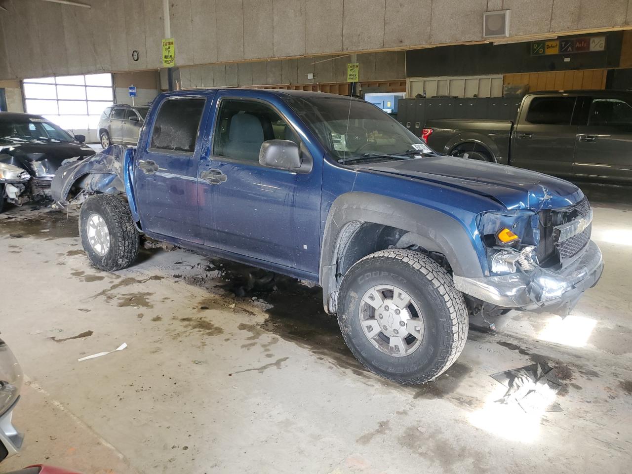 2006 Chevrolet Colorado VIN 1GCDT136X68283483 Copart auction photo, rear end / front end damage thumbnail 4