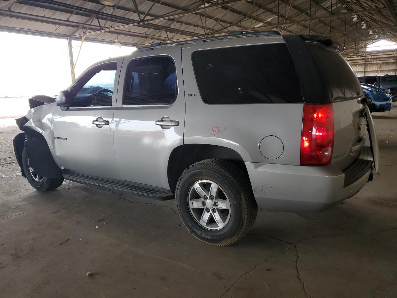 2007 GMC Yukon VIN 1GKFC13J87J102747 Copart auction photo, front end / rear end damage thumbnail 2