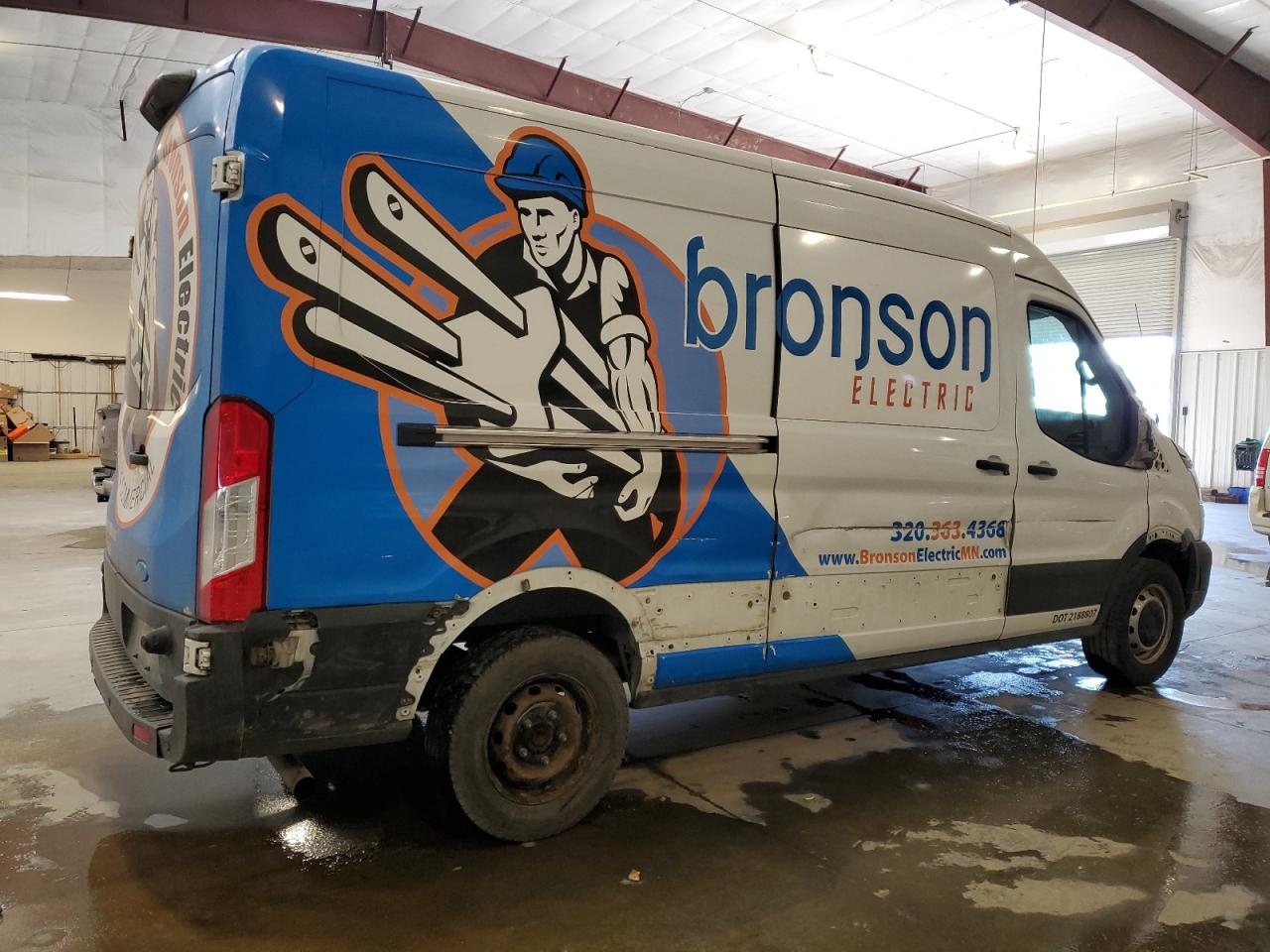 2020 Ford Transit VIN 1FTBR1C80LKA44661 Copart auction photo, side / top/roof damage thumbnail 3