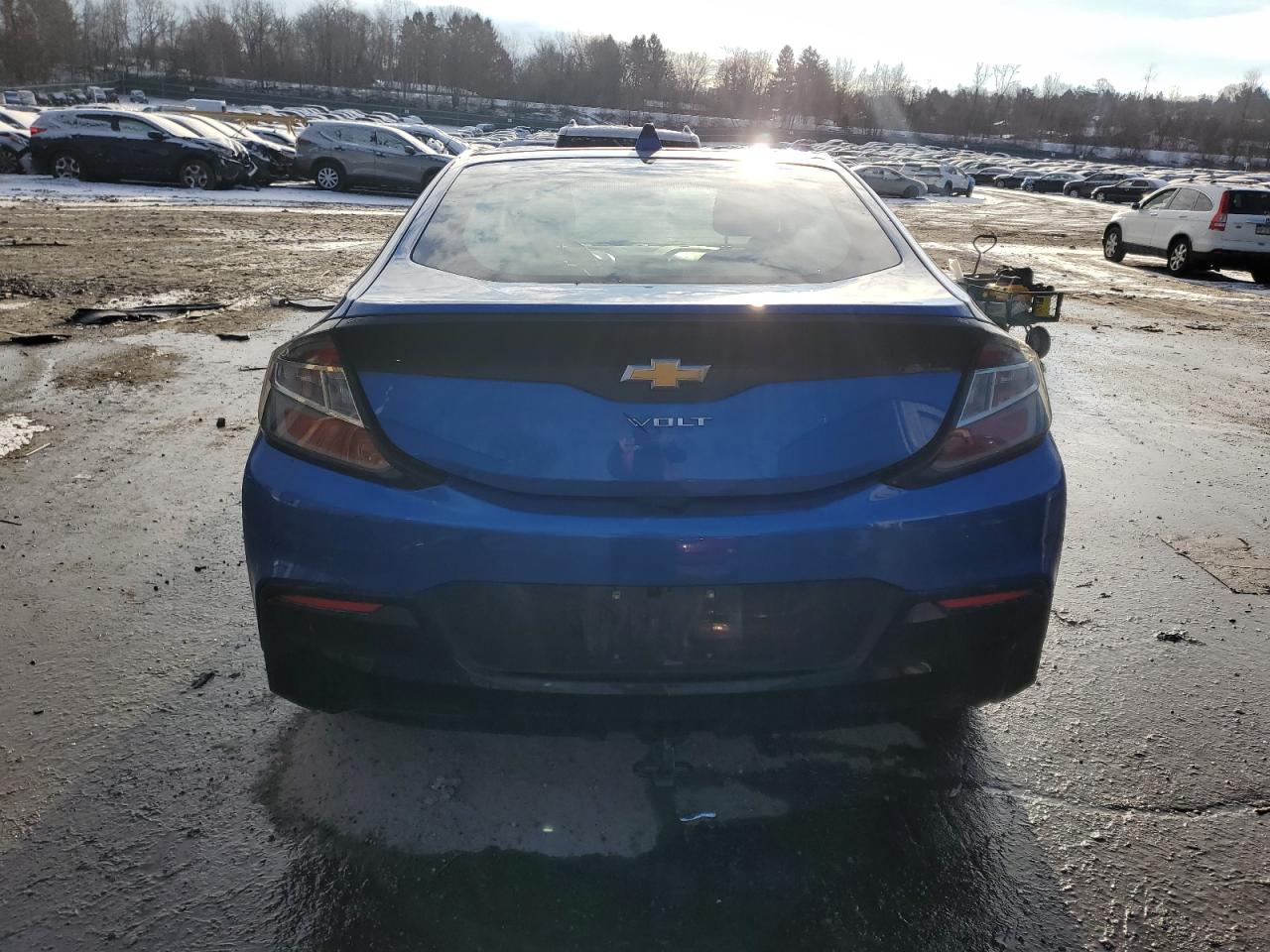 2018 Chevrolet Volt VIN 1G1RC6S57JU153116 Copart auction photo, front end / side damage thumbnail 6