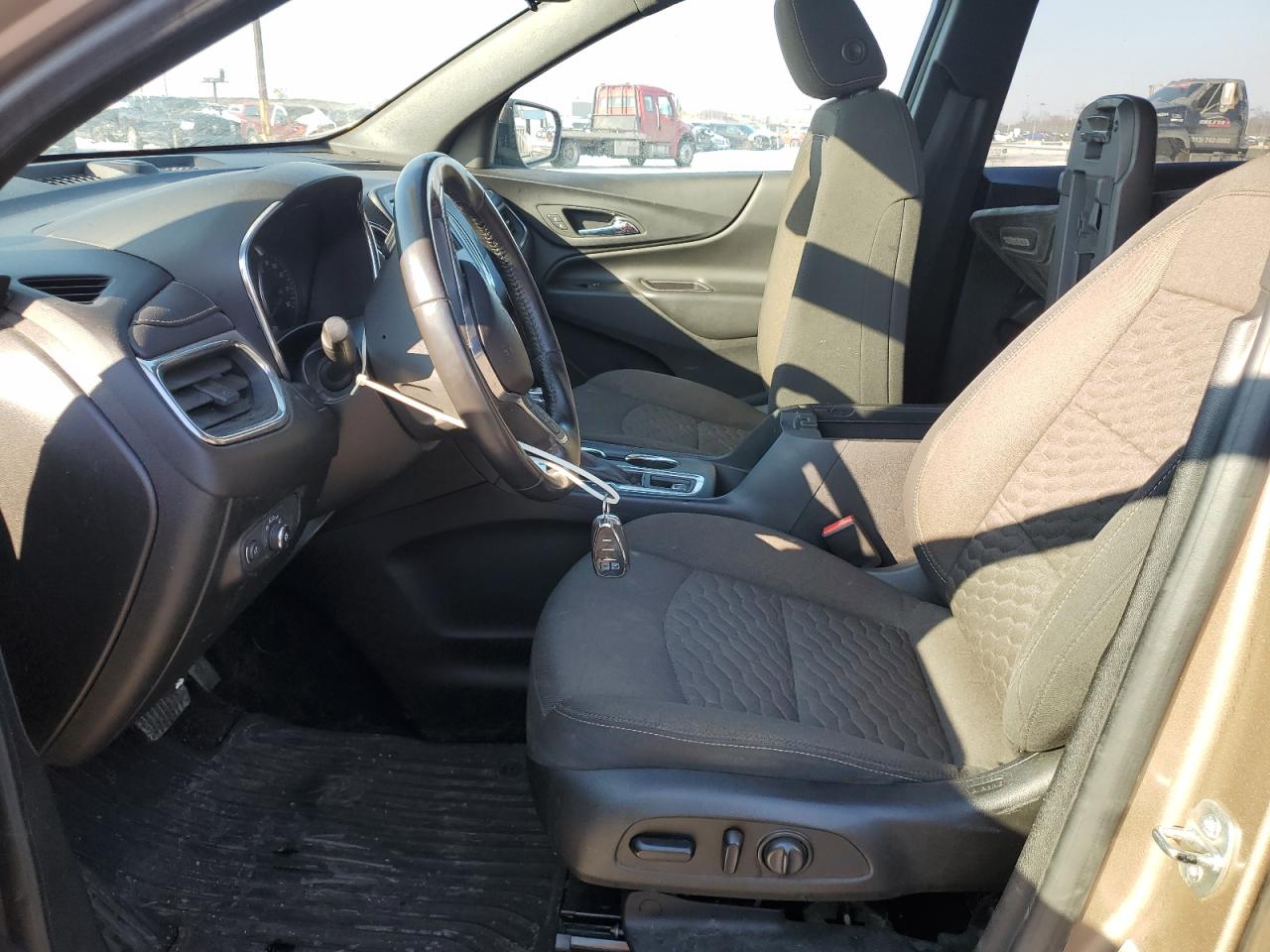2019 Chevrolet Equinox VIN 2GNAXKEV4K6203880 Copart auction photo, front end / side damage thumbnail 7