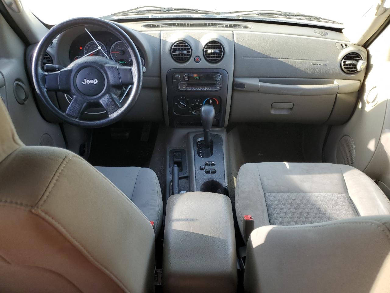 2005 Jeep Liberty (North America) VIN 1J4GK48K45W582334 Copart auction photo, water/flood damage thumbnail 8