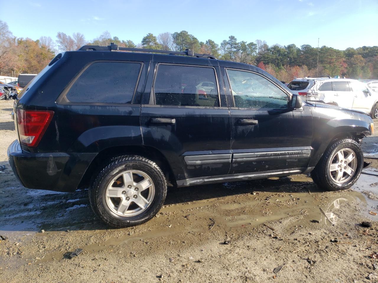 2006 Jeep Grand Cherokee VIN 1J4GR48K06C147731 Copart auction photo, front end / minor dent/scratches damage thumbnail 3