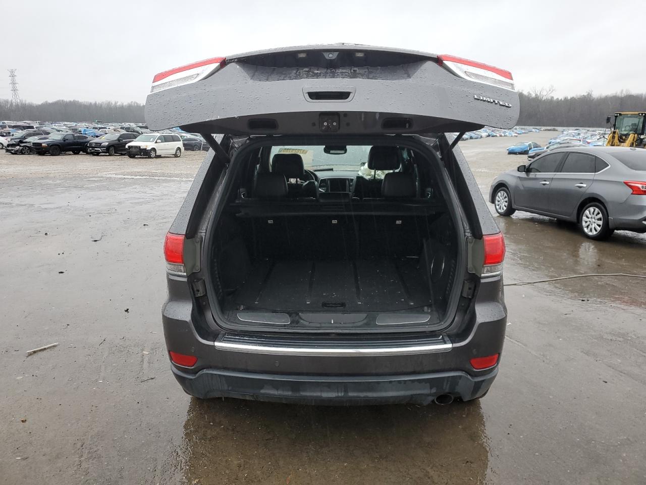2017 Jeep Grand Cherokee VIN 1C4RJEBG8HC765902 Copart auction photo, front end damage thumbnail 6