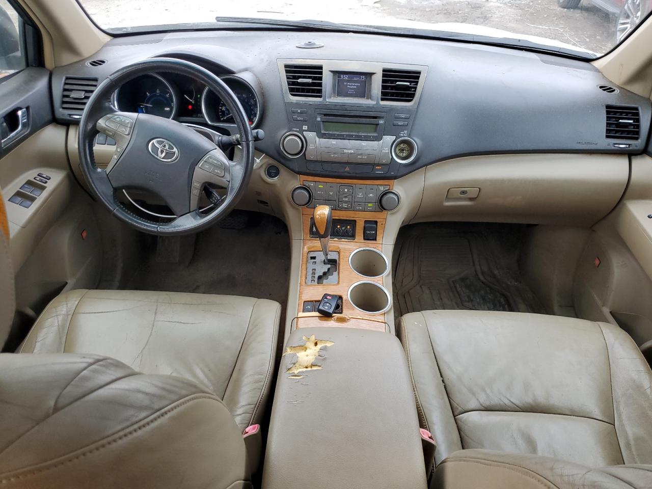 2008 Toyota Highlander VIN JTEEW44A482004210 Copart auction photo, burn - interior / minor dent/scratches damage thumbnail 8