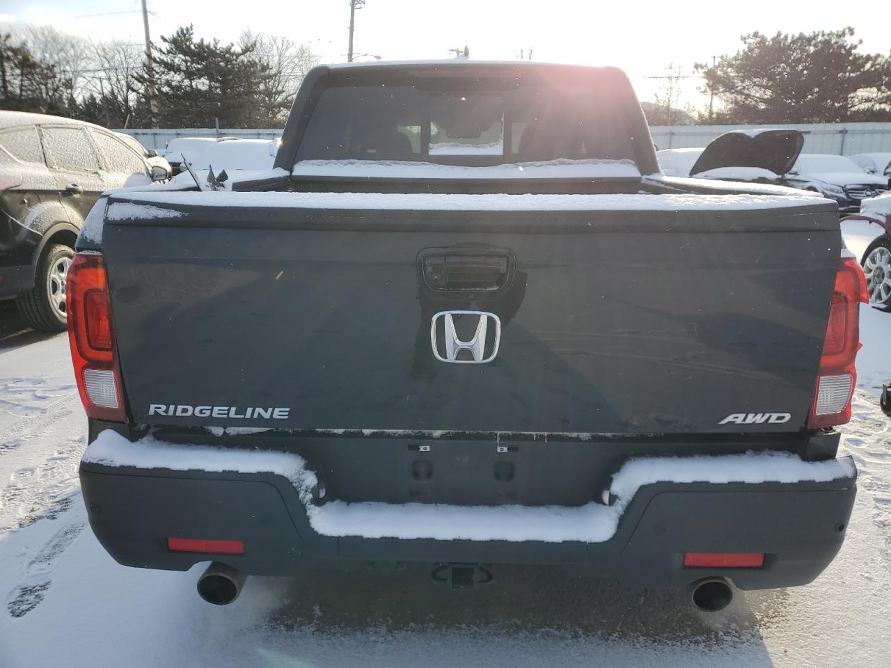 2022 Honda Ridgeline VIN 5FPYK3F71NB013472 Copart auction photo, rear end damage thumbnail 6