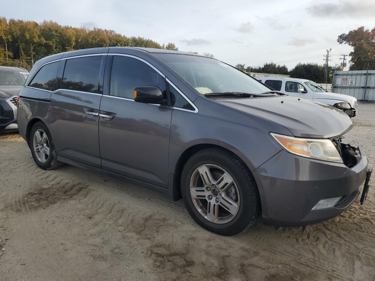 2012 Honda Odyssey VIN 5FNRL5H90CB052295 Copart auction photo, front end / side damage thumbnail 4
