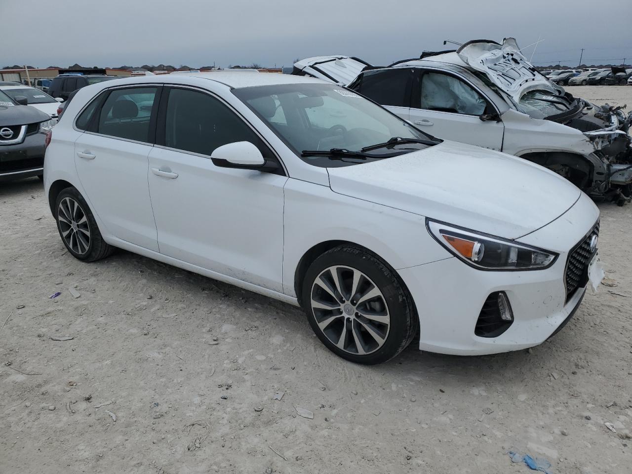 2019 Hyundai Elantra VIN KMHH35LE2KU098857 Copart auction photo, mechanical / minor dent/scratches damage thumbnail 4