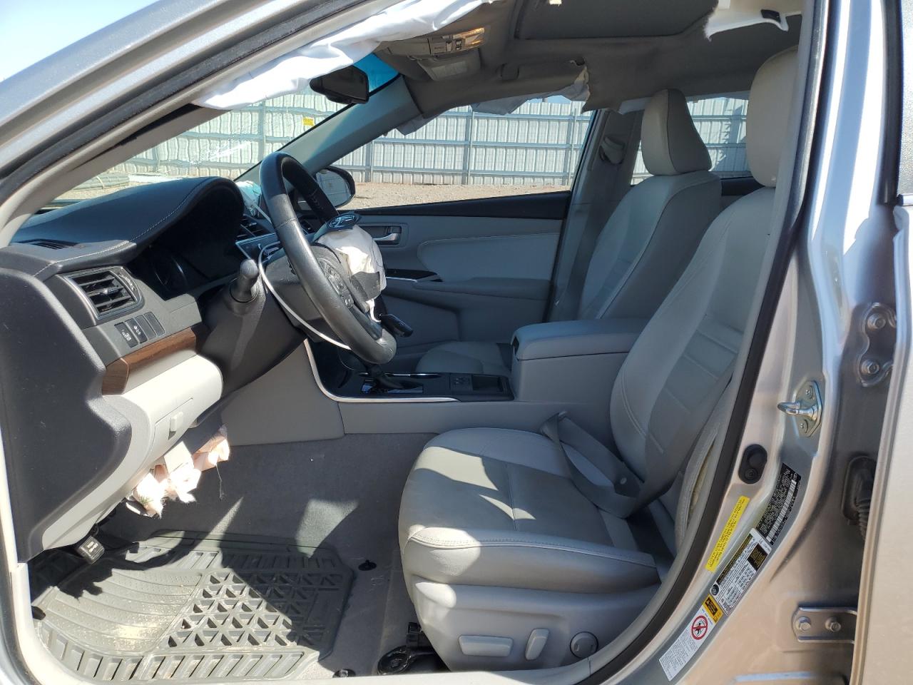 2016 Toyota Camry VIN 4T1BF1FKXGU555431 Copart auction photo, front end / minor dent/scratches damage thumbnail 7