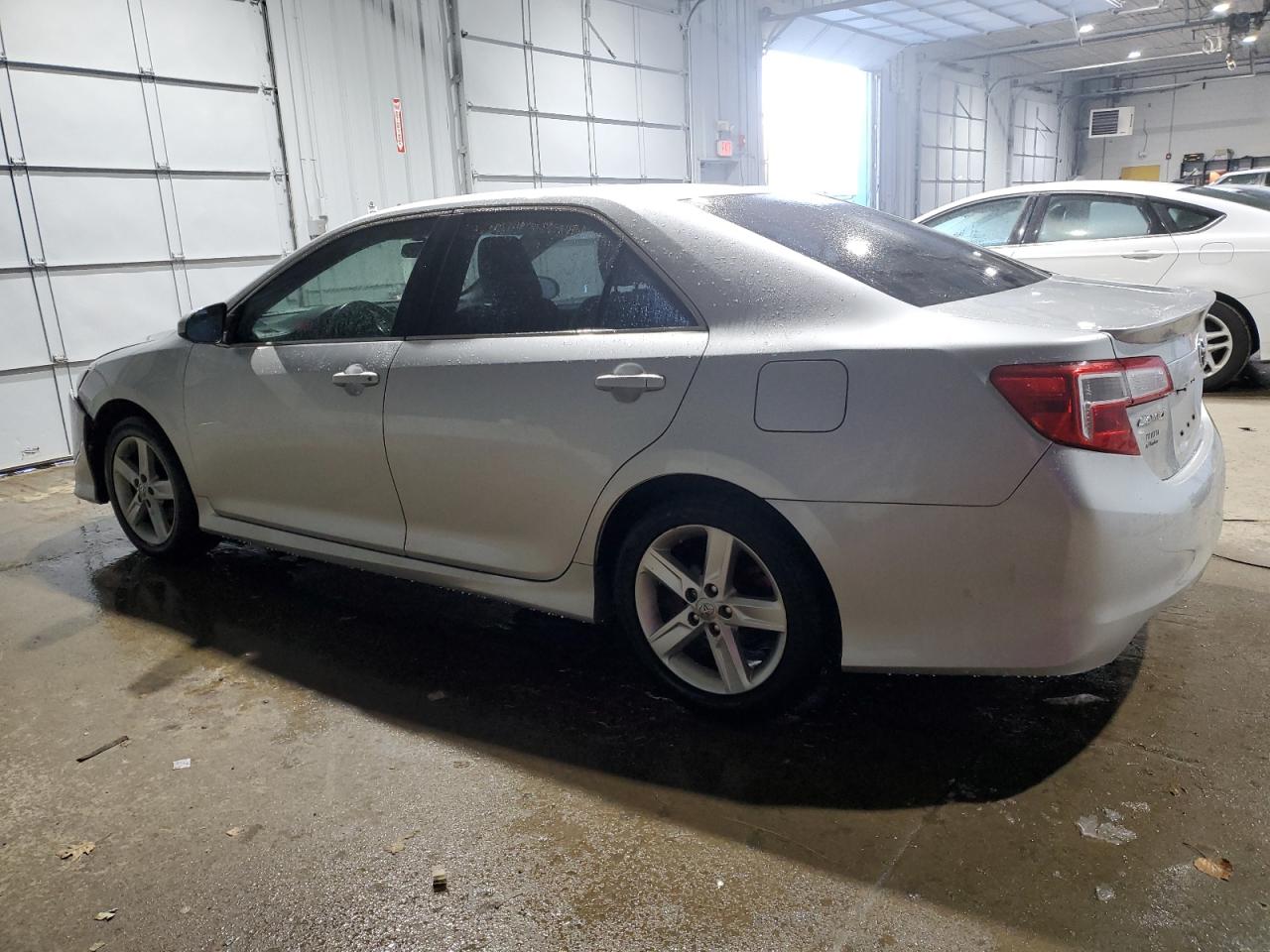 2012 Toyota Camry VIN 4T1BF1FK4CU141393 Copart auction photo, front end / minor dent/scratches damage thumbnail 2