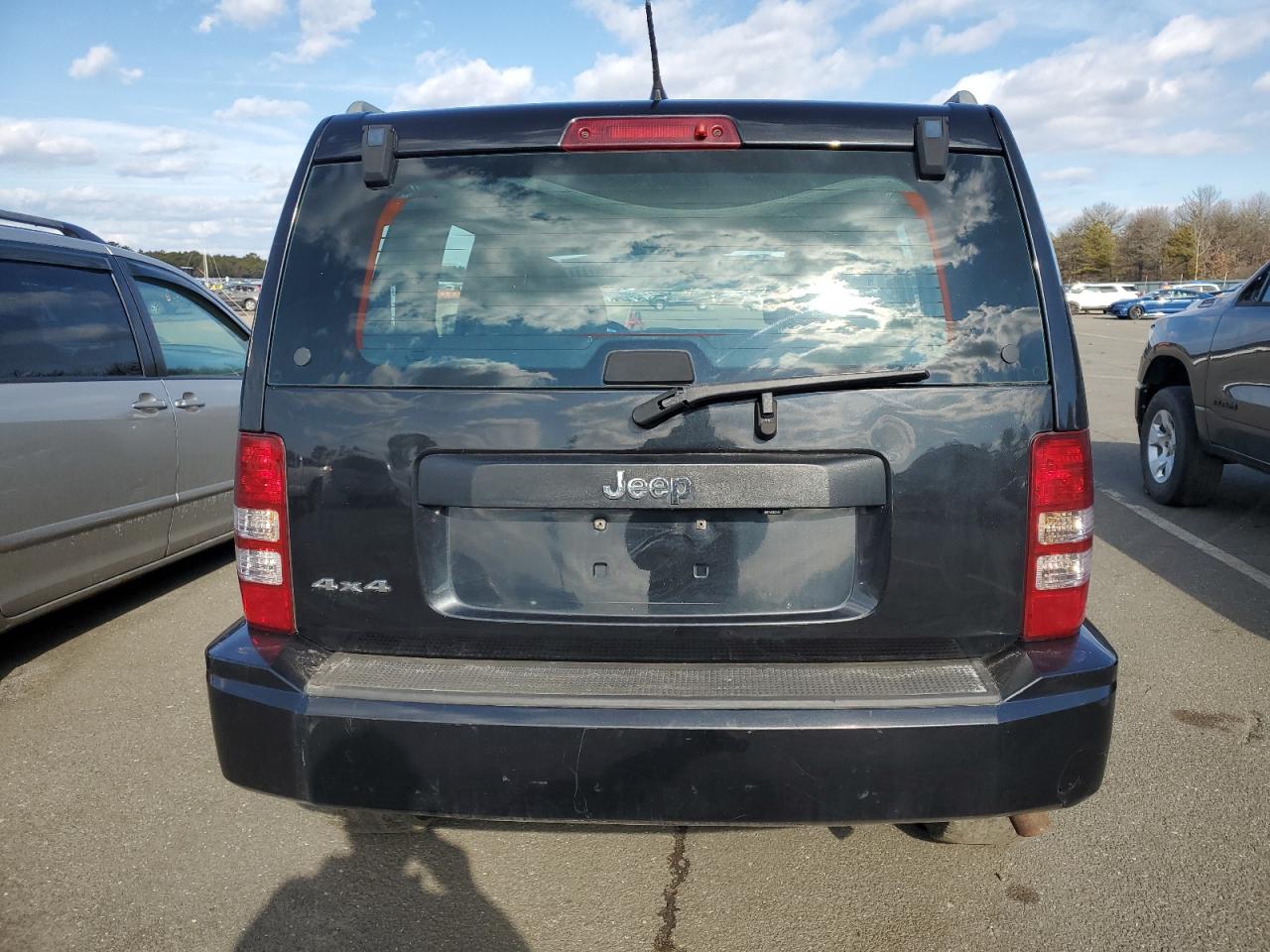 2012 Jeep Liberty (North America) VIN 1C4PJMAK8CW110265 Copart auction photo, mechanical / minor dent/scratches damage thumbnail 6
