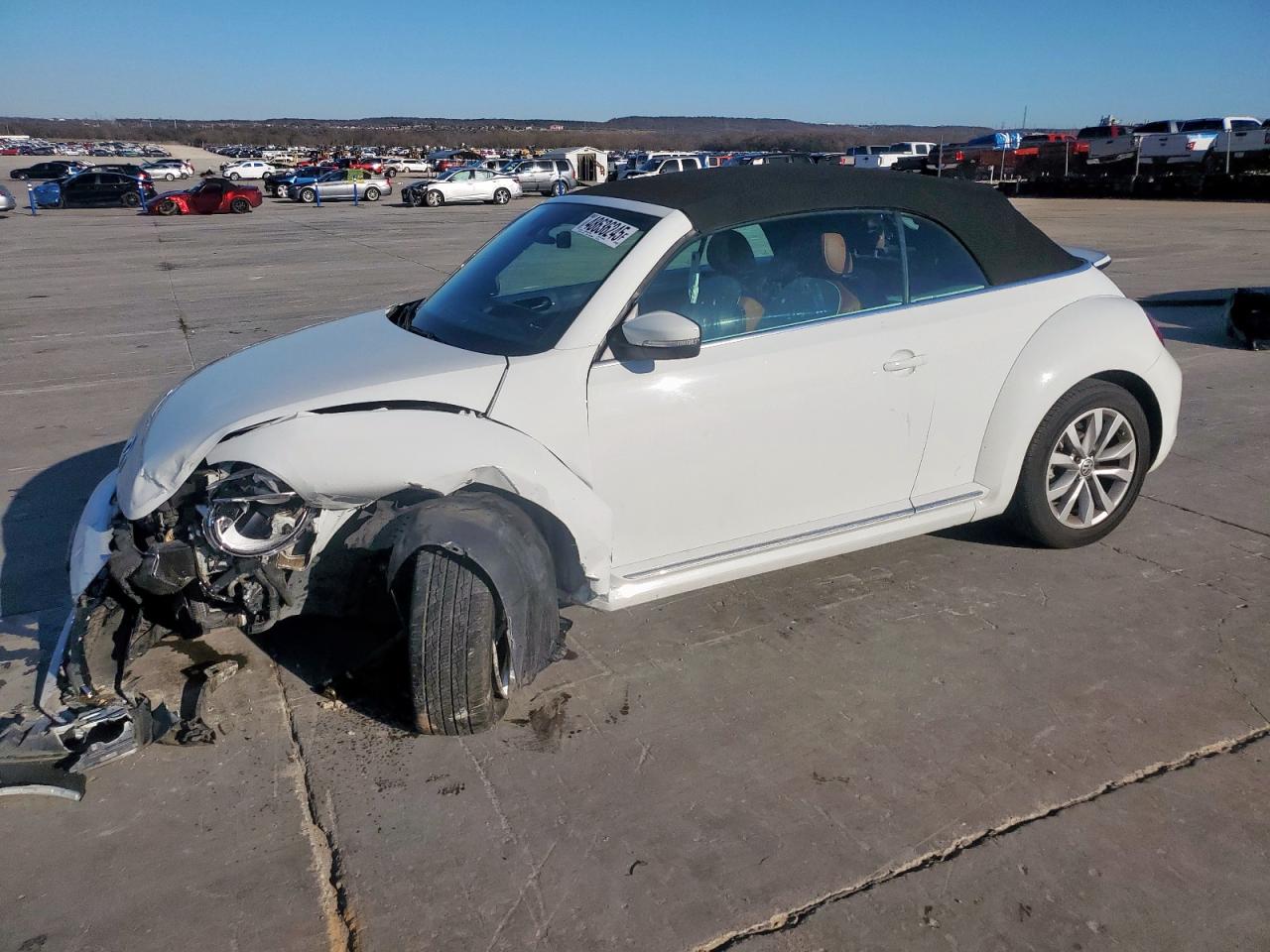 2017 Volkswagen Beetle VIN 3VW517AT2HM813799 - Copart auction photo