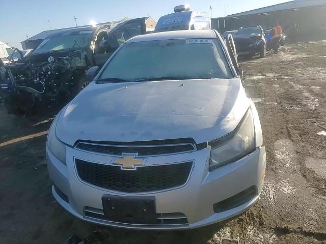 2013 Chevrolet Cruze VIN 1G1PA5SH0D7278933 Copart auction photo, front end / side damage thumbnail 10