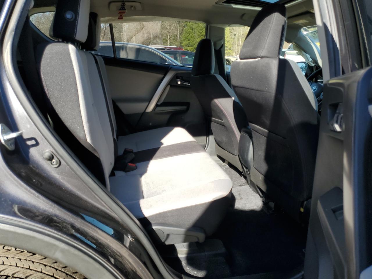 2018 Toyota RAV 4 VIN JTMRFREV7JJ225848 Copart auction photo, front end damage thumbnail 11