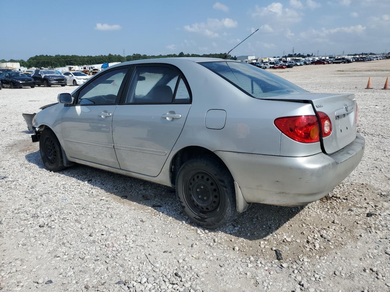 2004 Toyota Corolla VIN 1NXBR32E74Z326235 Copart auction photo, front end / side damage thumbnail 2