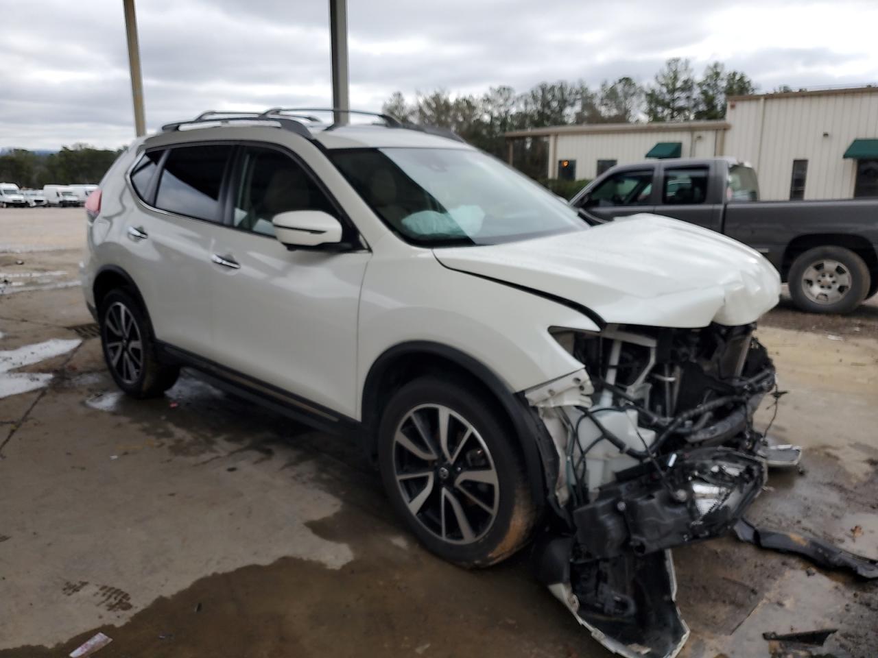 2020 Nissan Rogue VIN 5N1AT2MV7LC760275 Copart auction photo, front end damage thumbnail 4