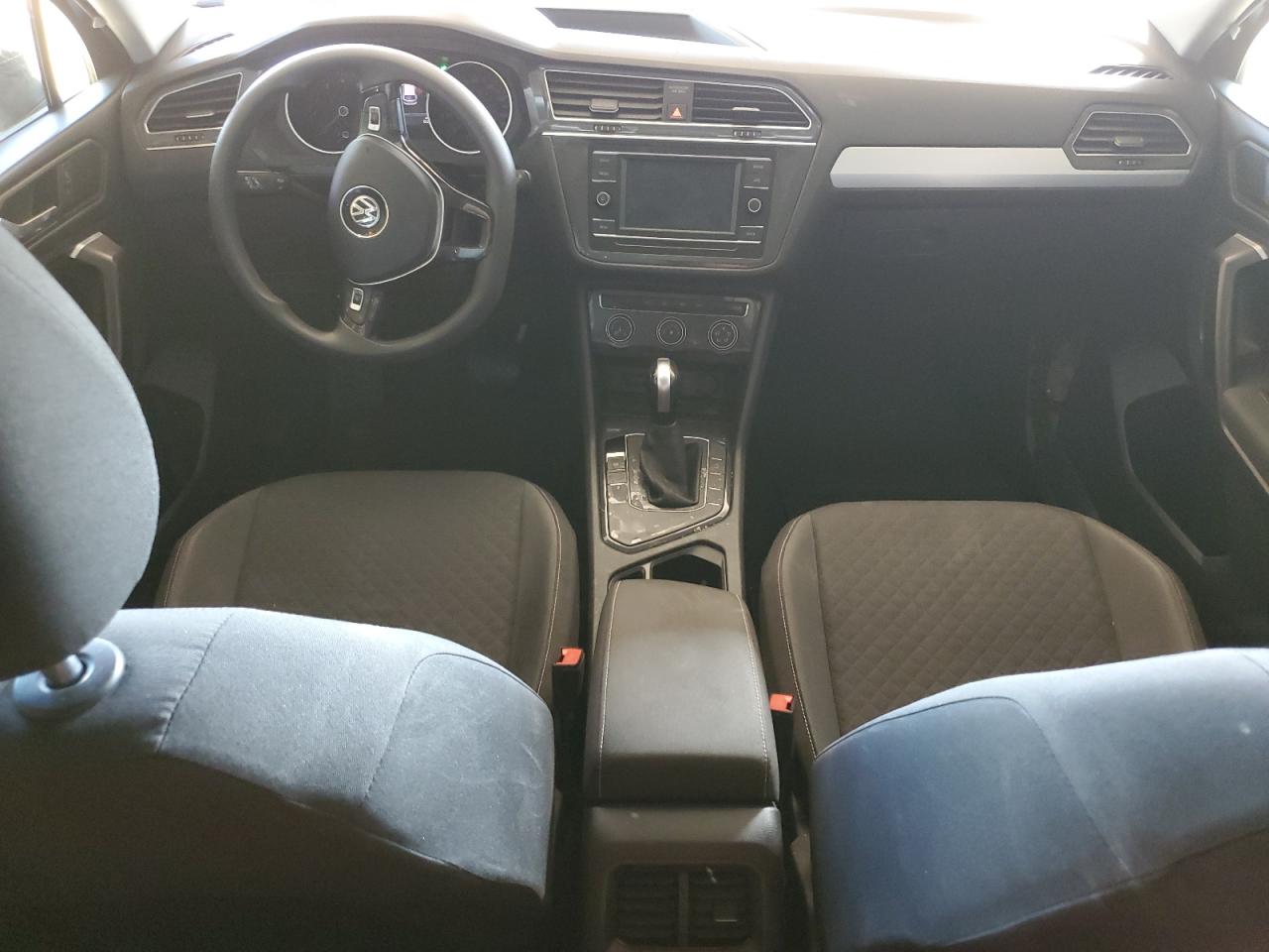 2021 Volkswagen Tiguan VIN 3VV1B7AX2MM076259 Copart auction photo, hail / minor dent/scratches damage thumbnail 8