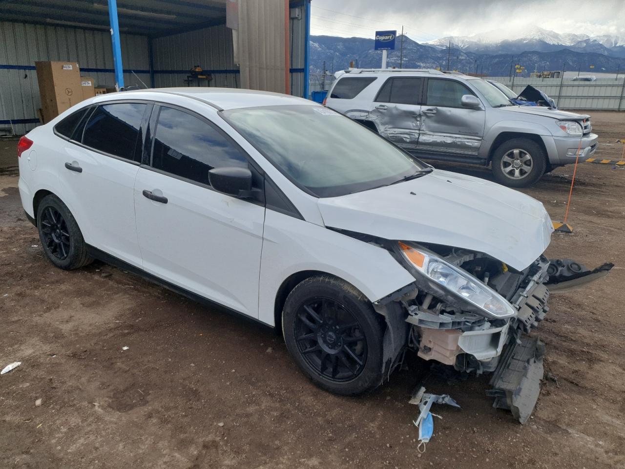 2018 Ford Focus VIN 1FADP3E28JL211199 Copart auction photo, front end damage thumbnail 4