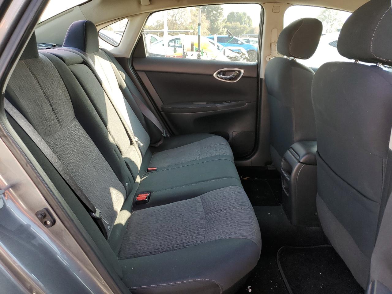 2015 Nissan Sentra VIN 3N1AB7AP3FY229292 Copart auction photo, front end / minor dent/scratches damage thumbnail 10