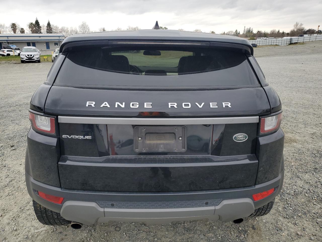 2017 Land Rover Range Rover VIN SALVP2BG5HH233725 Copart auction photo, front end / undercarriage damage thumbnail 6
