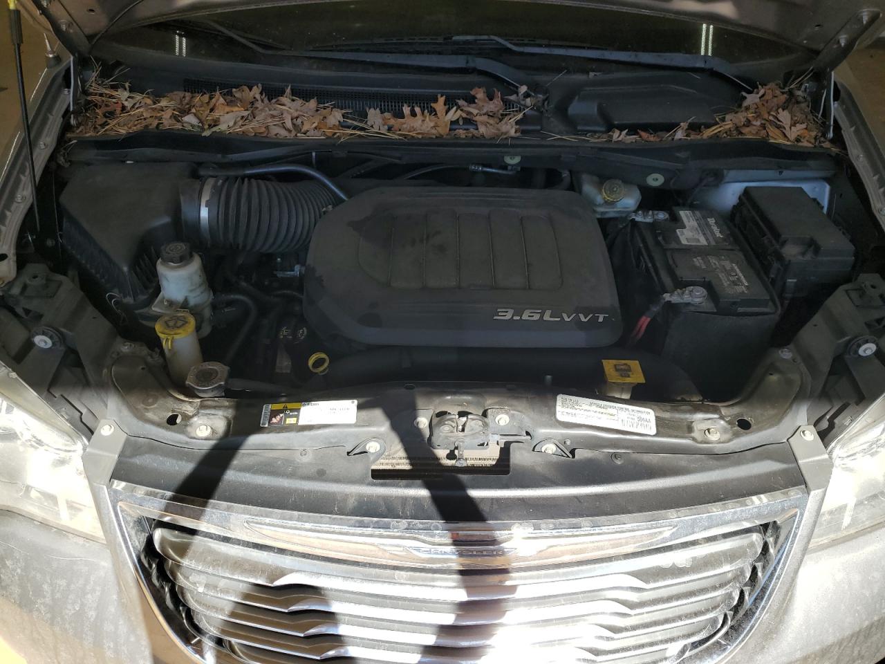 2016 Chrysler Town & Country VIN 2C4RC1BG1GR174089 Copart auction photo, mechanical / minor dent/scratches damage thumbnail 12