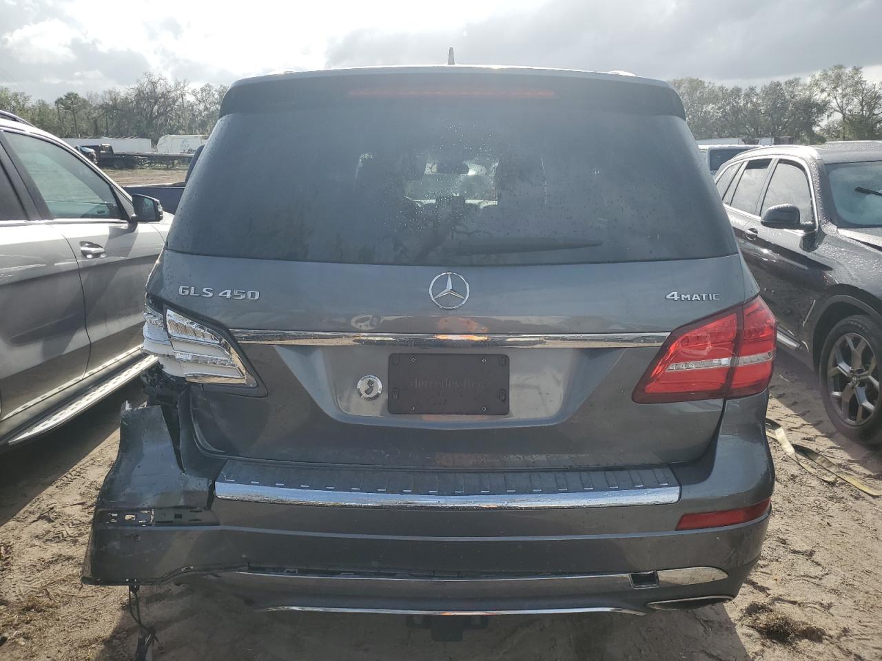 2017 Mercedes-Benz GLS-klasse VIN 4JGDF6EE7HA899139 Copart auction photo, rear end / minor dent/scratches damage thumbnail 6