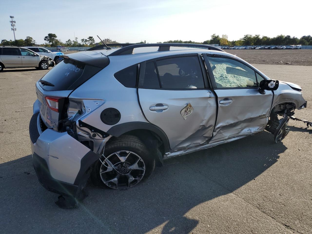 2019 Subaru XV VIN JF2GTABC9KH229916 Copart auction photo, rollover damage thumbnail 3