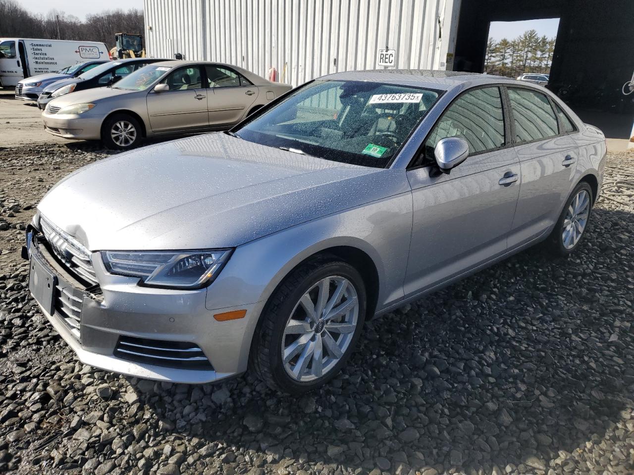 2017 Audi A4 VIN WAUANAF40HN007659