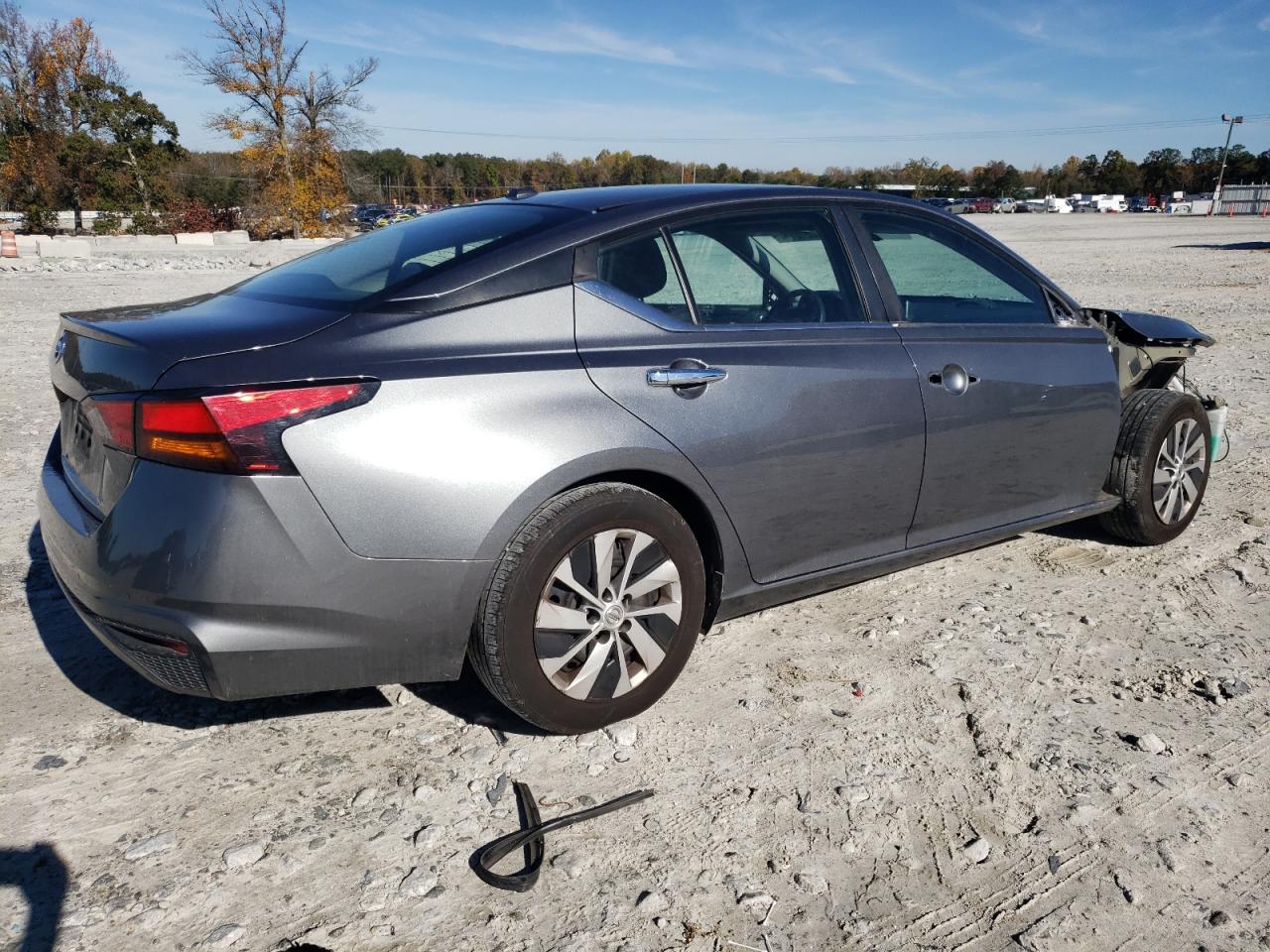 2020 Nissan Altima VIN 1N4BL4BV2LC160180 Copart auction photo, front end / side damage thumbnail 3