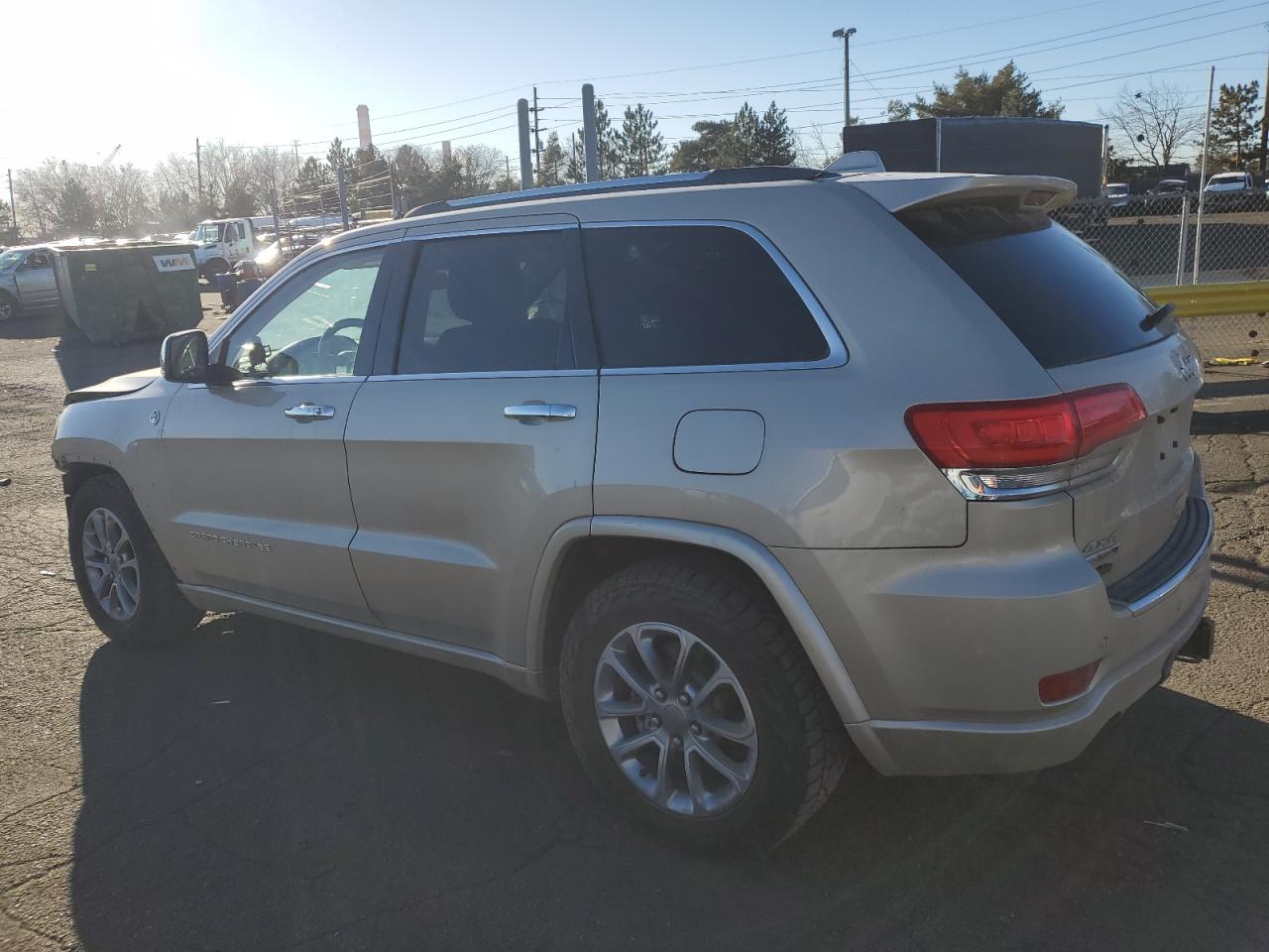 2015 Jeep Grand Cherokee VIN 1C4RJFCM6FC878769 Copart auction photo, front end damage thumbnail 2
