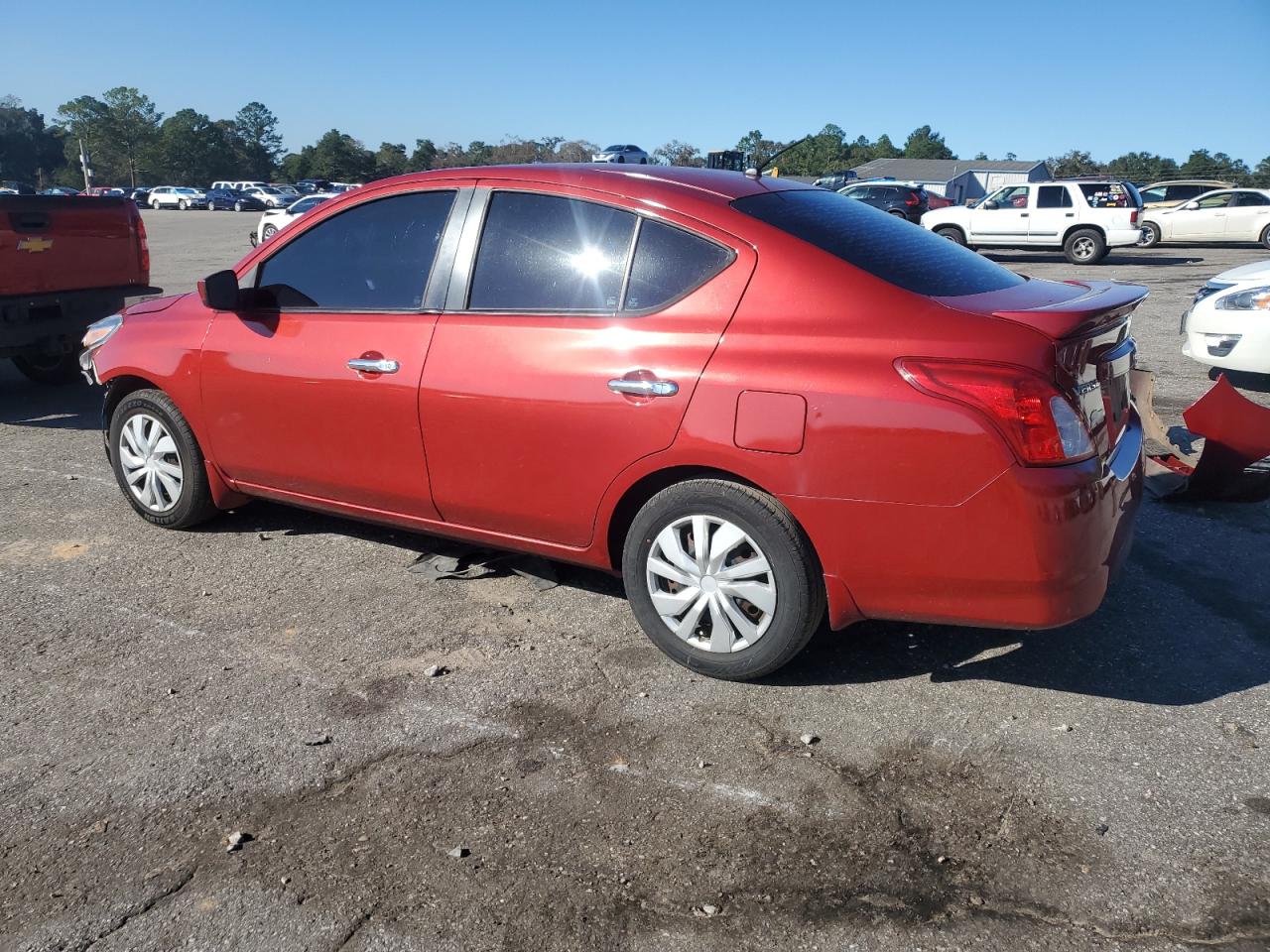 2015 Nissan Versa VIN 3N1CN7AP7FL942676 Copart auction photo, front end damage thumbnail 2