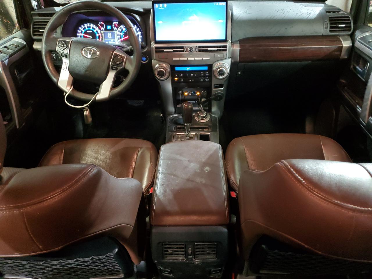 2019 Toyota 4Runner VIN JTEBU5JR2K5686776 Copart auction photo, front end / side damage thumbnail 8
