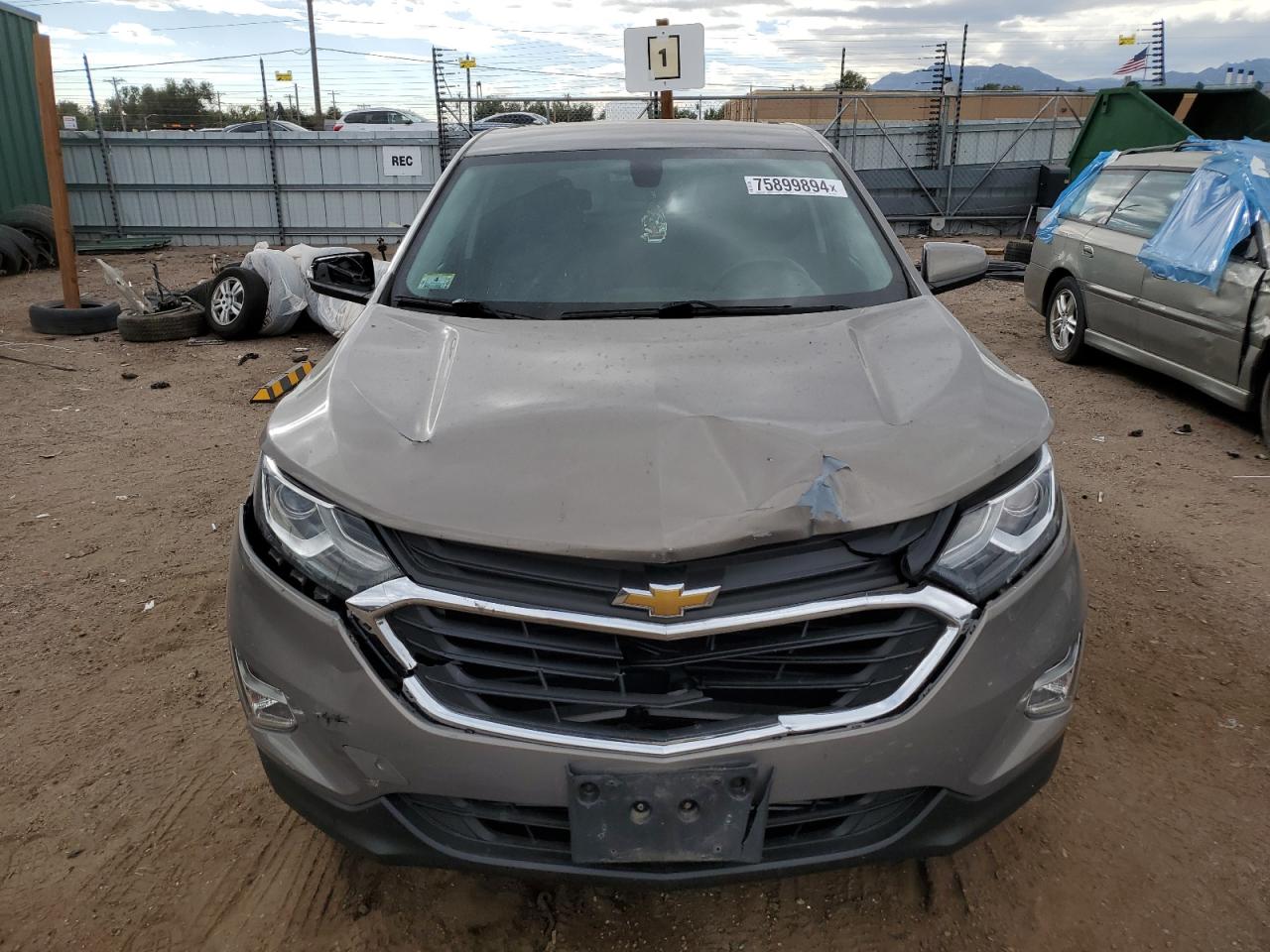 2018 Chevrolet Equinox VIN 3GNAXSEV6JL109915 Copart auction photo, front end / rear end damage thumbnail 5