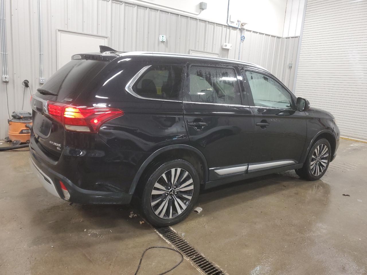 2019 Mitsubishi Outlander VIN JA4AZ3A3XKZ008300 Copart auction photo, front end damage thumbnail 3
