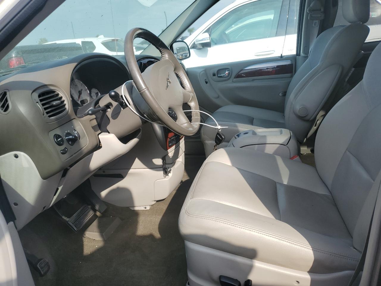2005 Chrysler Town & Country VIN 2C4GP64LX5R582719 Copart auction photo, water/flood damage thumbnail 7