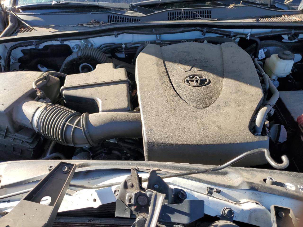 2019 Toyota Tacoma VIN 5TFAZ5CN1KX072625 Copart auction photo, front end damage thumbnail 11