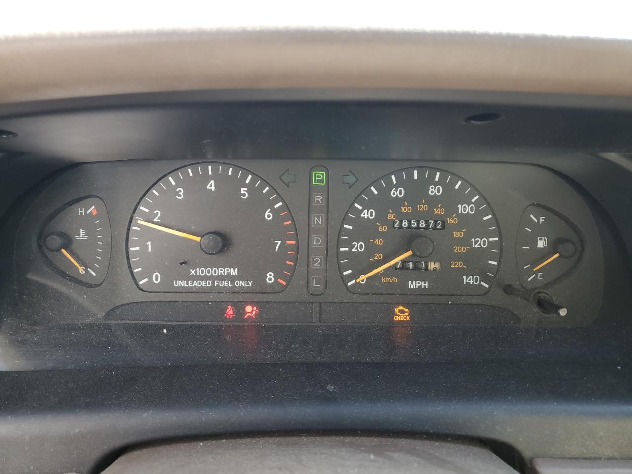 1997 Toyota Avalon VIN 4T1BF12B5VU157580 Copart auction photo, front end damage thumbnail 9
