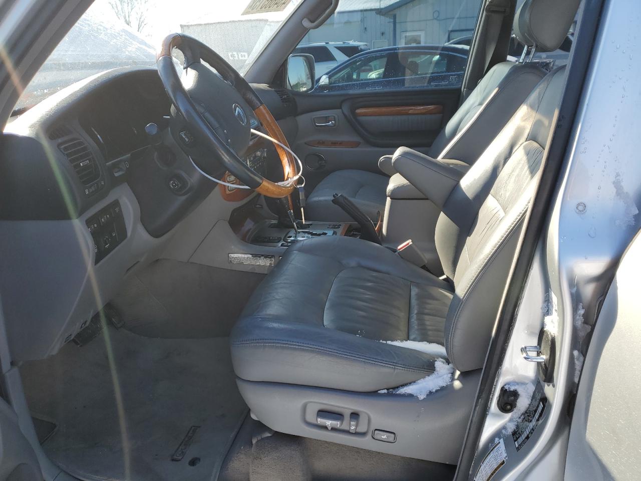 2006 Lexus LX VIN JTJHT00WX64017756 Copart auction photo, front end damage thumbnail 7