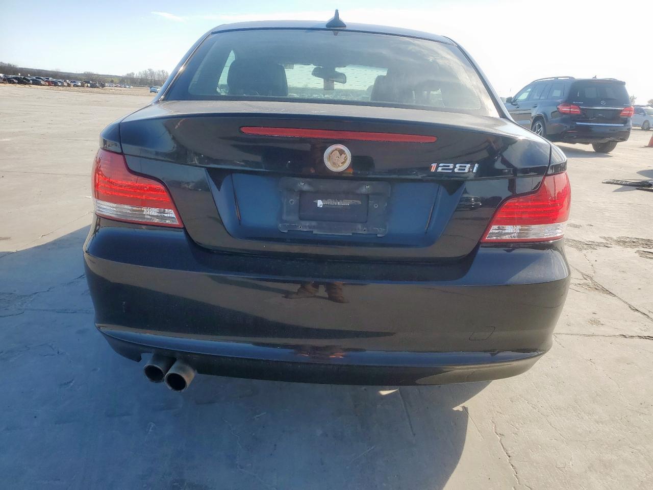 2008 BMW 1er VIN WBAUP73508VF06679 Copart auction photo, minor dent/scratches damage thumbnail 6