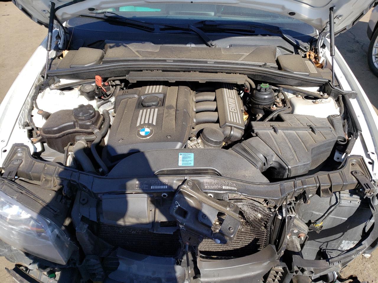 2009 BMW 1er VIN WBAUN13589VH81608 Copart auction photo, front end / minor dent/scratches damage thumbnail 11