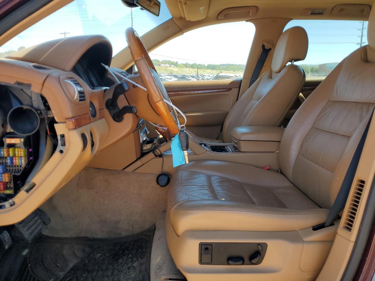 2005 Porsche Cayenne VIN WP1AA29P85LA21664 Copart auction photo, side / front end damage thumbnail 7