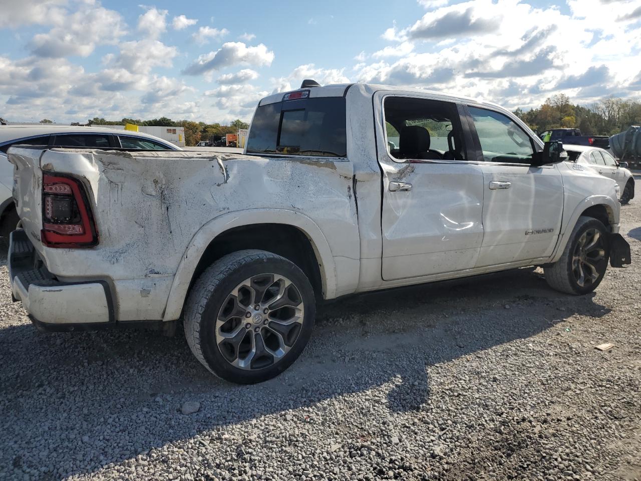 2019 RAM 1500 VIN 1C6SRFKT1KN897075 Copart auction photo, all over damage thumbnail 3