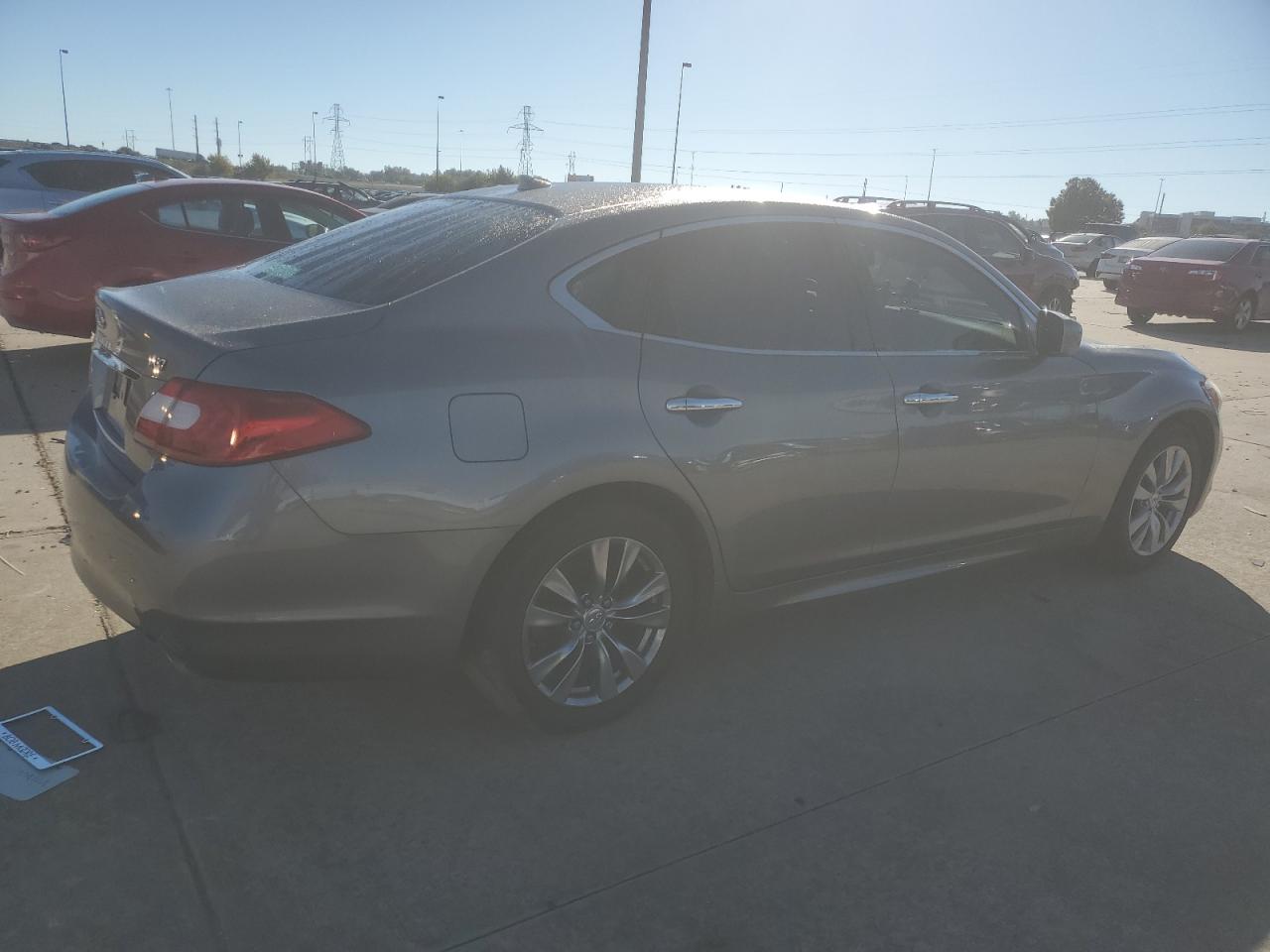 2012 Infiniti M VIN JN1BY1AP5CM330042 Copart auction photo, side / minor dent/scratches damage thumbnail 3