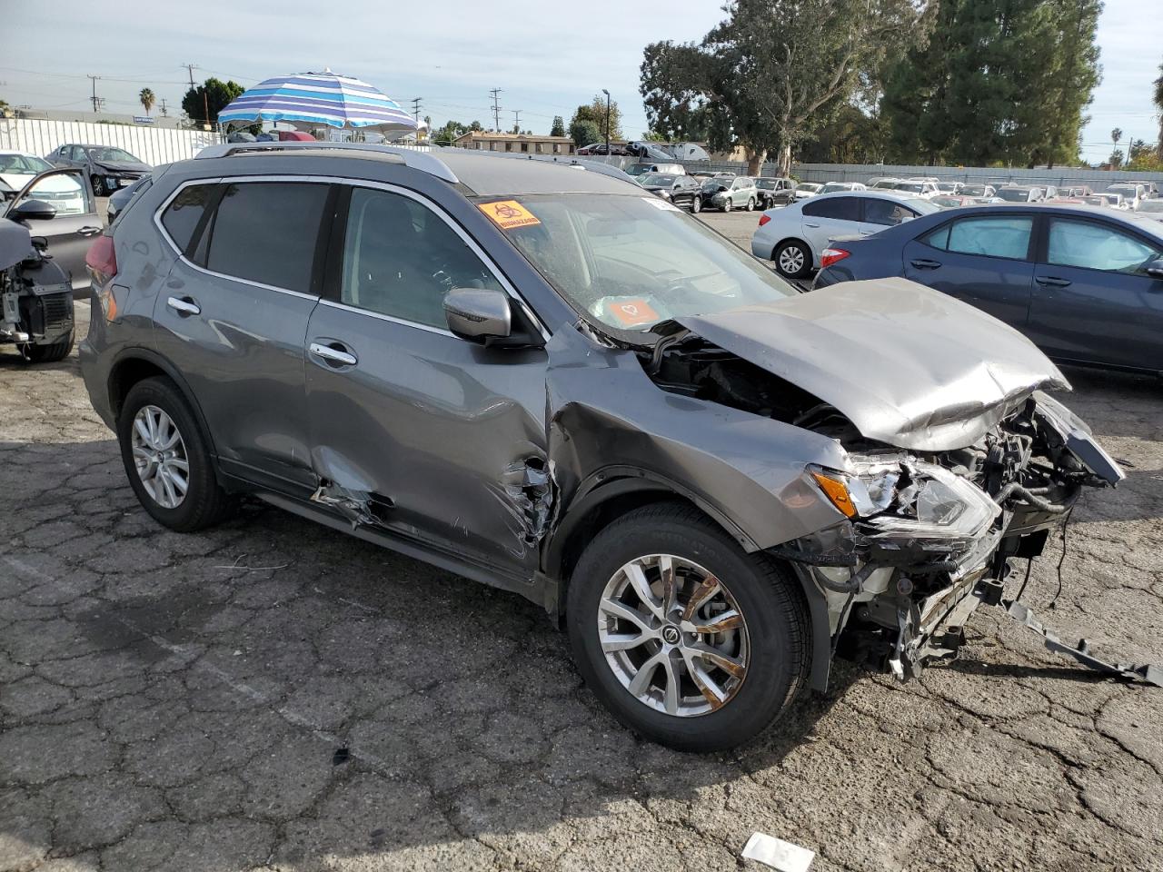 2018 Nissan Rogue VIN KNMAT2MT3JP599934 Copart auction photo, front end damage thumbnail 4