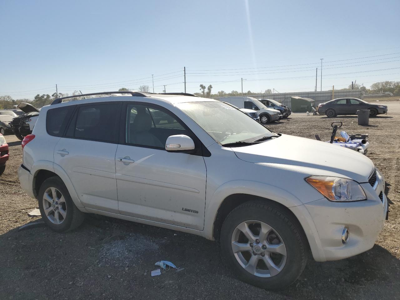 2009 Toyota RAV 4 VIN JTMBK31V995075066 Copart auction photo, rear end damage thumbnail 4